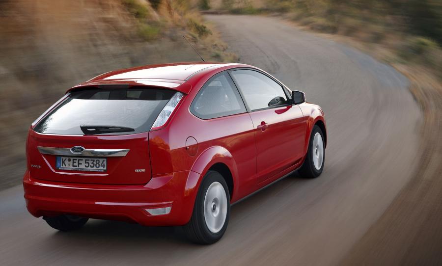  Ford Focus 2008 года  (фото 20 из 51)